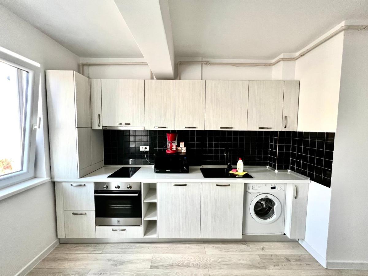 Mega Rossa Residence Bucharest Luaran gambar