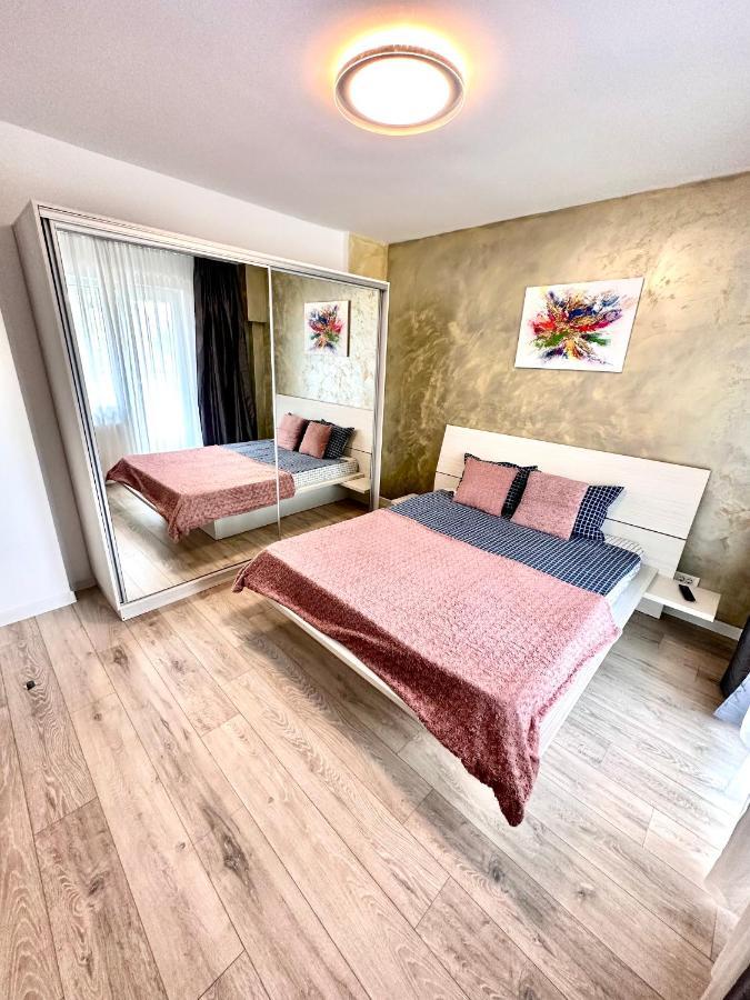 Mega Rossa Residence Bucharest Luaran gambar